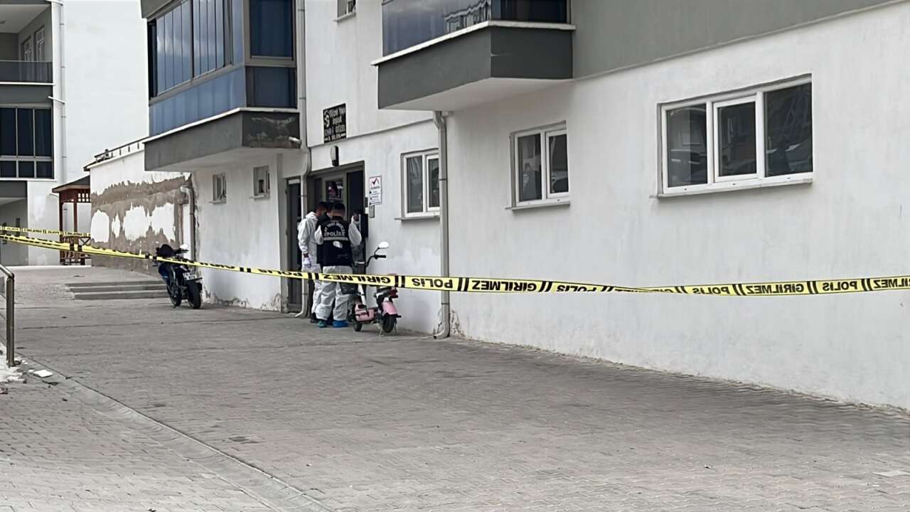 Namık ve Fatma Özcan çifti nasıl öldü? Boşanma ve farklı oda detayı çıktı 8